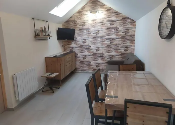 Avec Jardin Proche Du Mont Saint Michel *